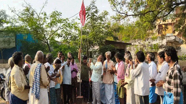 మోదీ ప్రభుత్వంపై పోరాడుదాం