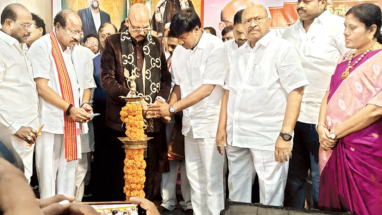 రోశయ్య సీఎం కావడంలో కీలకపాత్ర