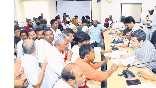 ‘ప్రజావాణి’ దరఖాస్తులపై ప్రత్యేక దృష్టి