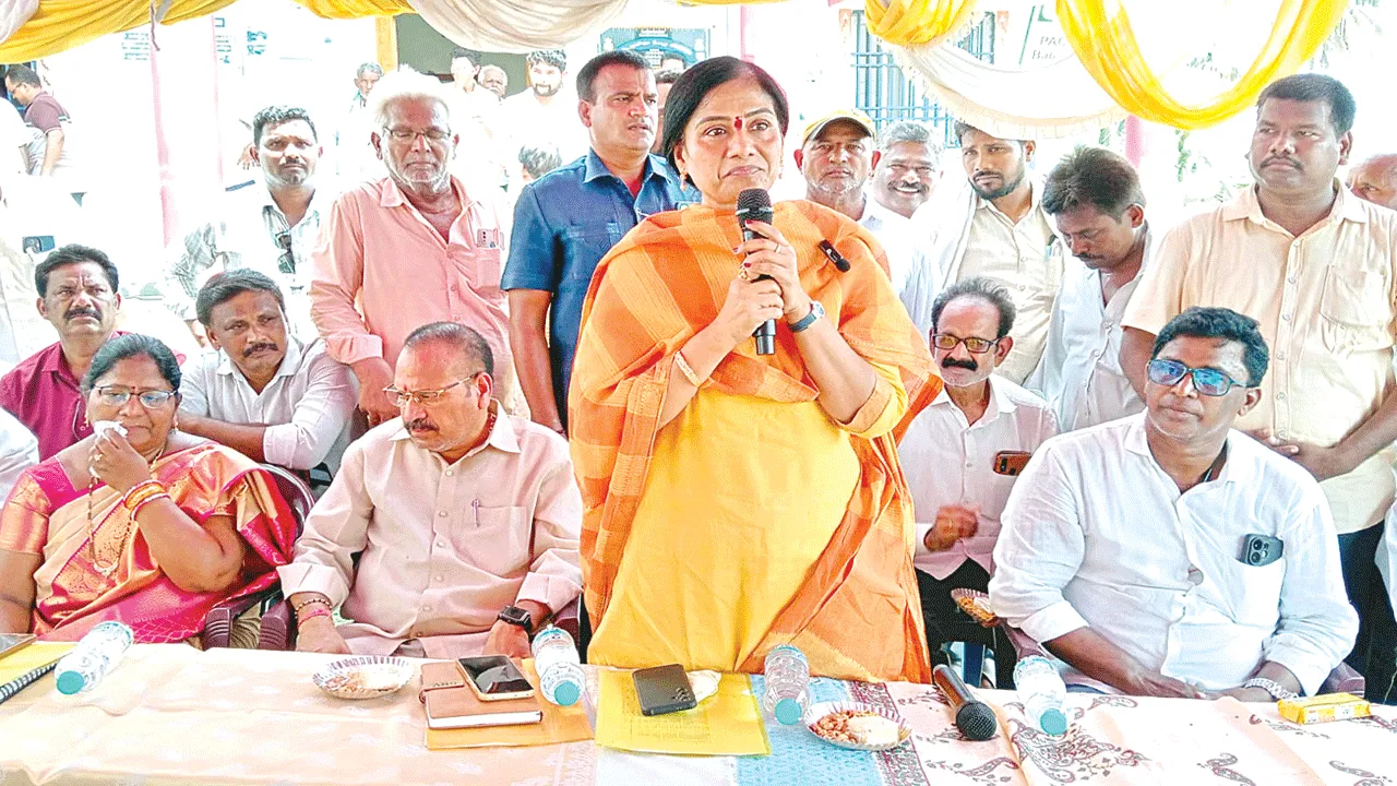 వ్యవసాయం ఆర్థిక వ్యవస్థకు వెన్నెముక: ఎమ్మెల్యే