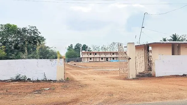 గుర్తింపు లేని కాలేజీలెన్నో?