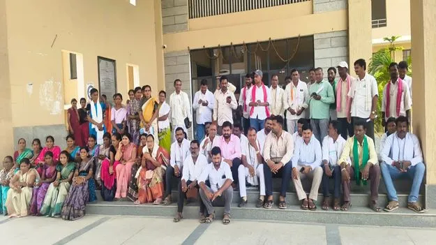 kumaram bheem asifabad- జిల్లా స్థాయి సమావేశంలో గందరగోళం