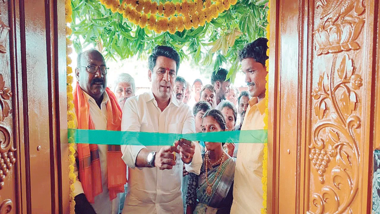 కాంగ్రెస్‌ ప్రభుత్వంలో నెరవేరుతున్న సొంతింటి కల