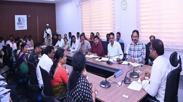 ప్రజాపాలన ప్రగతి ప్రణాళిక కట్టుదిట్టంగా అమలు చేయాలి