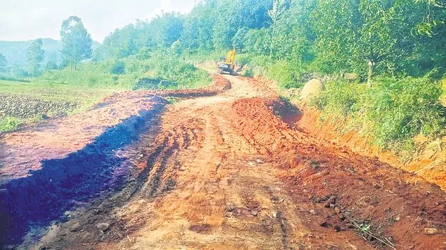ఎగువశోనభ - కాకరపాడు రోడ్డుకు మోక్షం