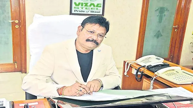 ‘ఉక్కు’ సీఎండీగా ప్రభాకర్‌ బాధ్యతల స్వీకరణ