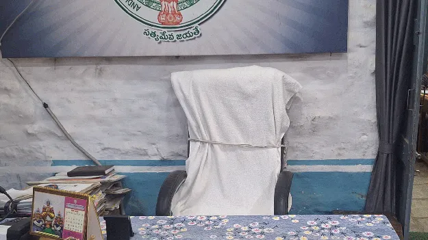 రెగ్యులర్‌ తహసీల్దార్‌ నియామకంలో జాప్యం
