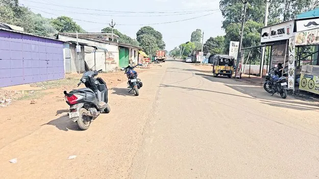 నిప్పులు చెరిగిన సూరీడు