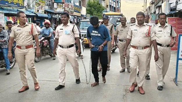 హెడ్‌కానిస్టేబుల్‌పై హత్యాయత్నం