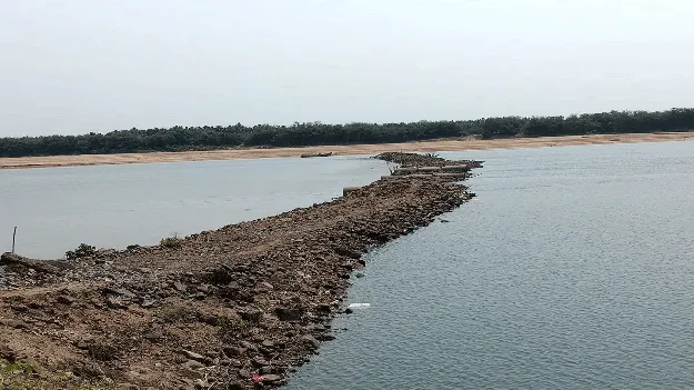 ర్యాంపులున్నా ఇసుకకు ఇక్కట్లే..