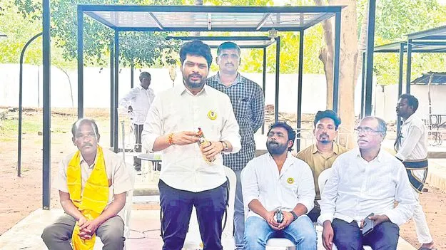 ప్రతి ఓటు నమోదు చేయించాలి