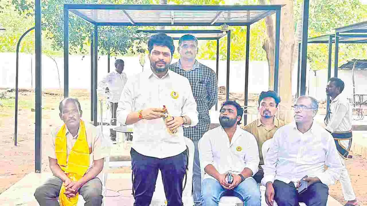 ప్రతి ఓటు నమోదు చేయించాలి