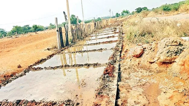    ఆ నాయకుడి దర్జా చూడతరమా?