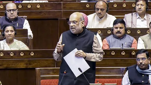 ముందుగా వందేమాతరమే ఆలపించాలి