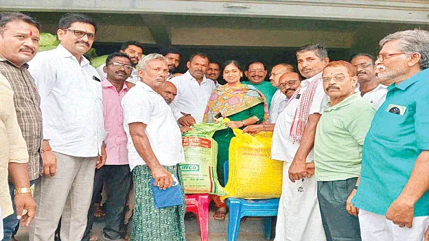  దానయ్య కుటుంబాన్ని ఆదుకుంటాం