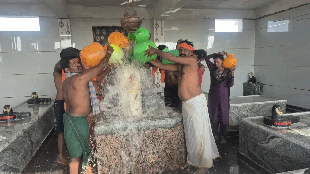 వర్షం కోసం జలాభిషేకం