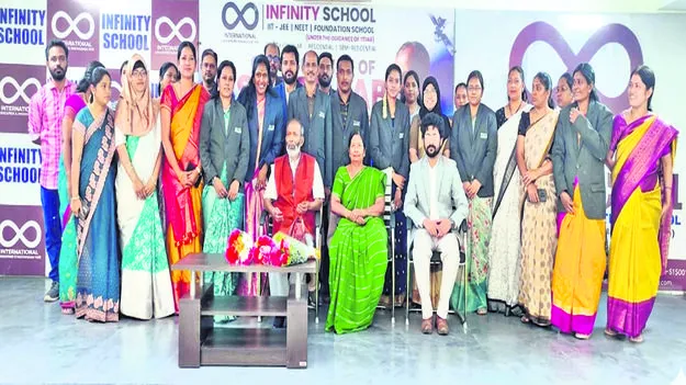 పరిశోధనలకు ప్రోత్సాహం ఆనందకరం