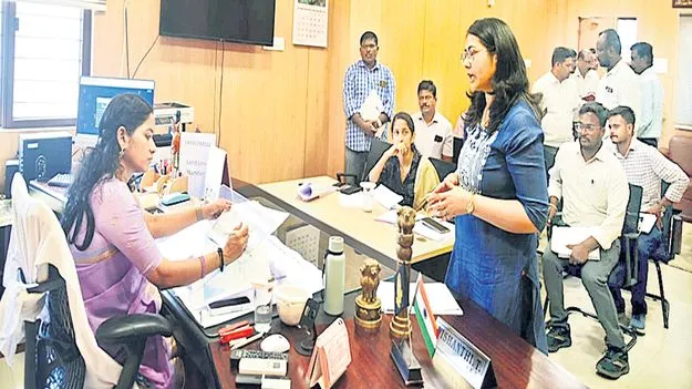 గడువులోగా హైవే పనులు పూర్తి