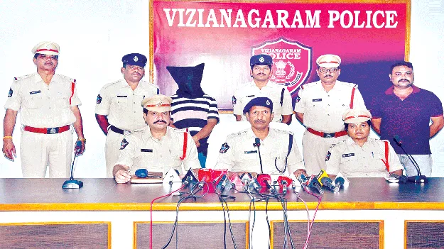  అత్యాచారం కేసులో నిందితుడి అరెస్టు