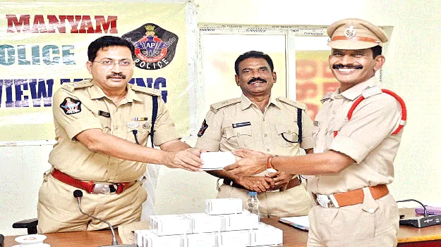      మాదక ద్రవ్యాల నిర్మూలనకు చర్యలు