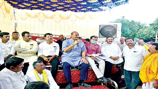 ఏడాదిలో ఆఫ్‌షోర్‌ నీరు: మంత్రి అచ్చెన్న