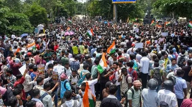 ఝార్ఖండ్‌లో విద్యార్థుల ఆందోళనలు ఉధృతం