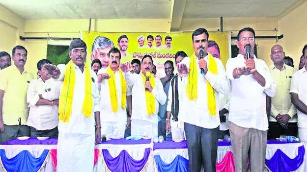 MLA: కష్టపడే వారికి టీడీపీలో పెద్దపీట