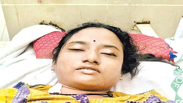   అధిక మోతాదులో మాత్రలు మింగి.. 