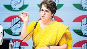 543 సీట్లతోనే మహిళా కోటా..