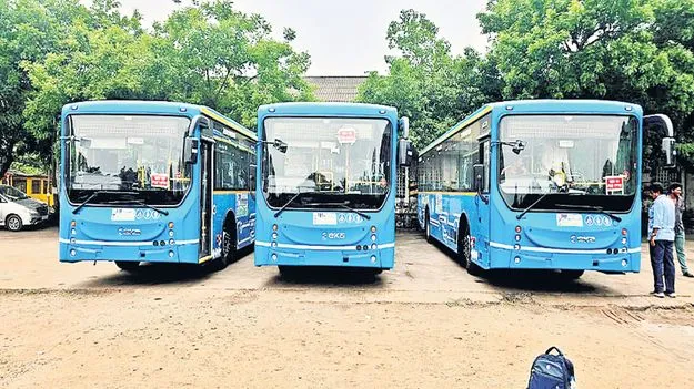 ఎలక్ర్టిక్‌ బస్సులు వచ్చేశాయ్‌