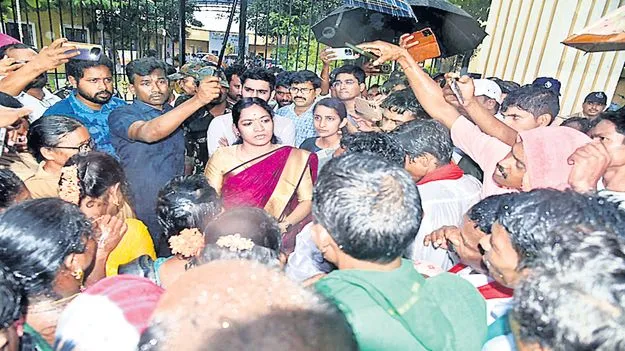 గిరిజనుల అభీష్టం మేరకే చర్యలు 