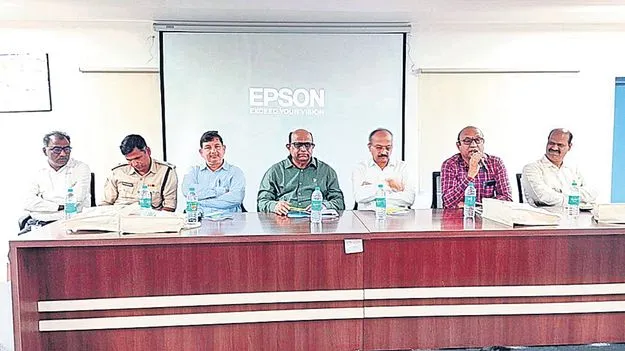 పరిశ్రమల్లో భద్రతకు అధిక ప్రాధాన్యం
