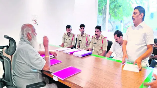 JCPR: జేసీపీఆర్‌తో పోలీసు అధికారుల భేటీ