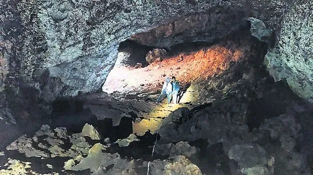 వెలుగుచూడని కాకరపాడు గుహ