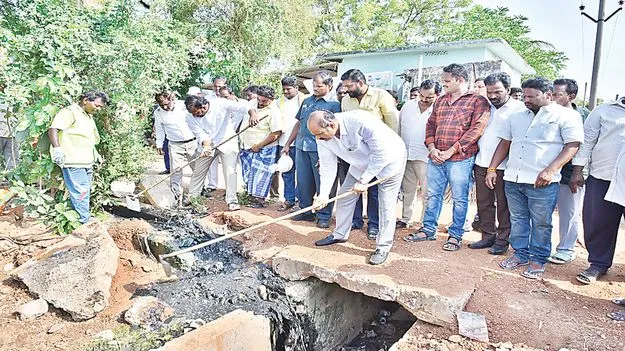 పారిశుధ్యంపై నిర్లక్ష్యం వహిస్తే చర్యలు 