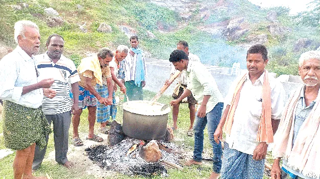 వరుణుని కరుణ కోసం వరదపాయసం