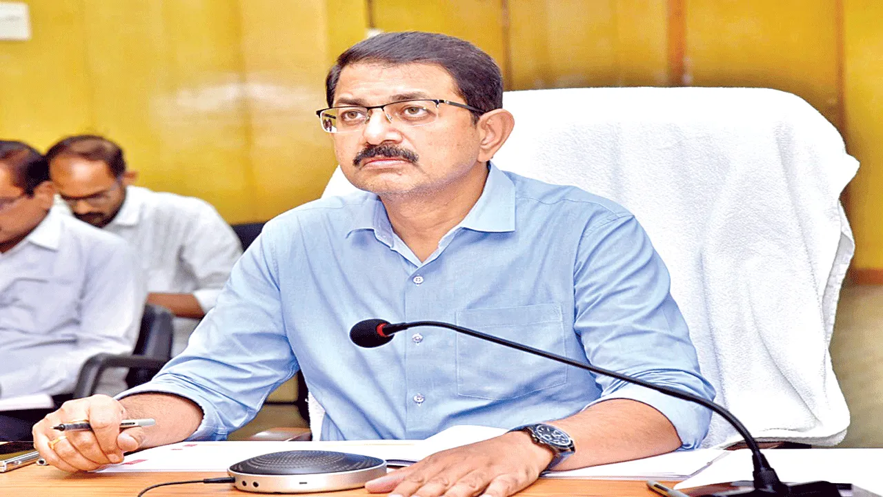 భూగర్భ జలాలు పెరిగేలా చూడండి: కలెక్టర్‌