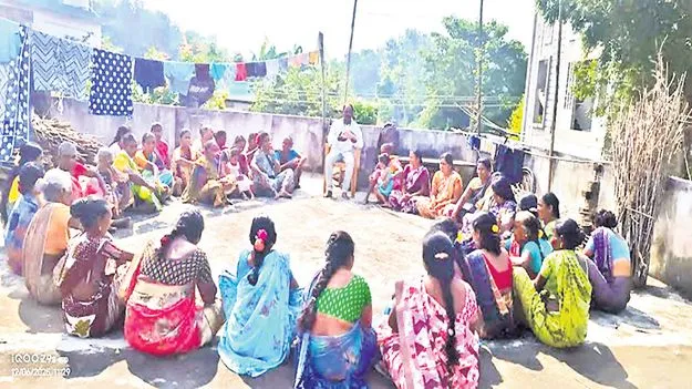 డ్వాక్రాలకు ఆర్థిక సాధికారత