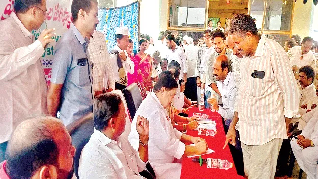 సమస్యల సత్వర పరిష్కారమే ధ్యేయం