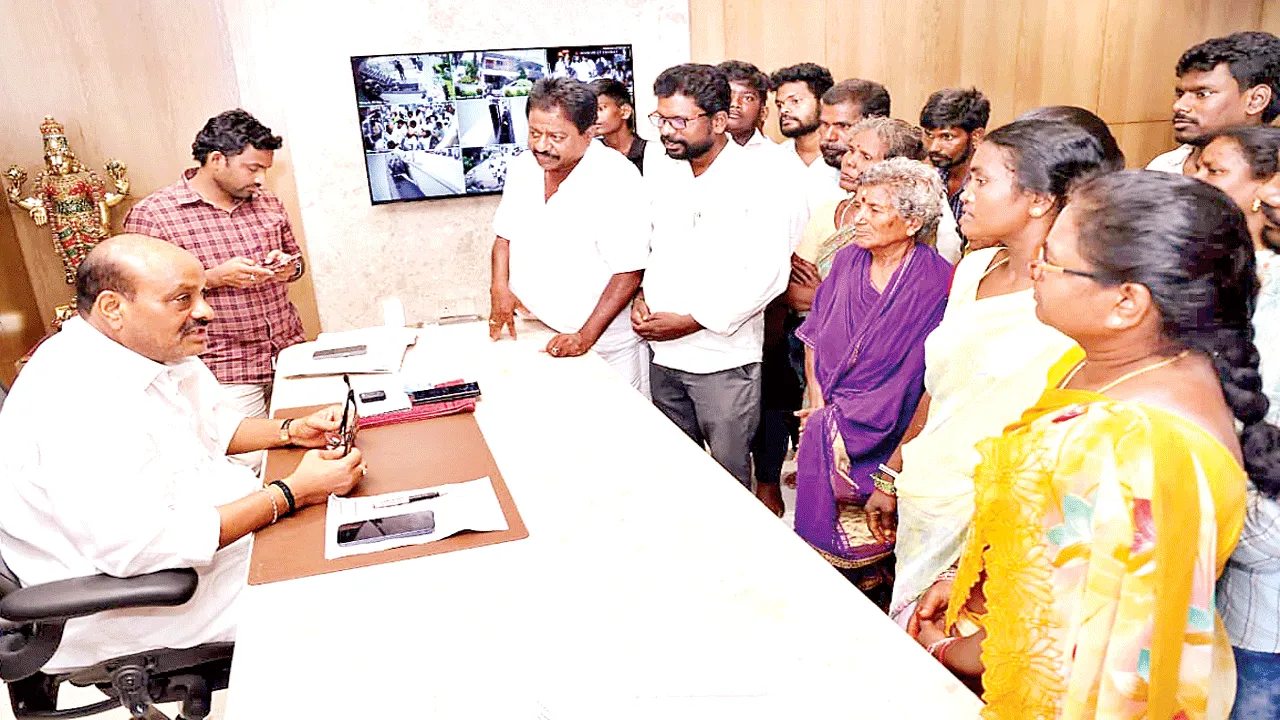 వచ్చే నెల నుంచి వితంతువులకు కొత్తపింఛన్లు