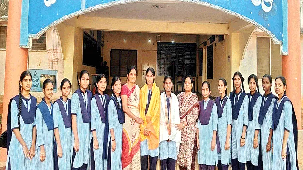 గురుకుల ఆణిముత్యాలు 