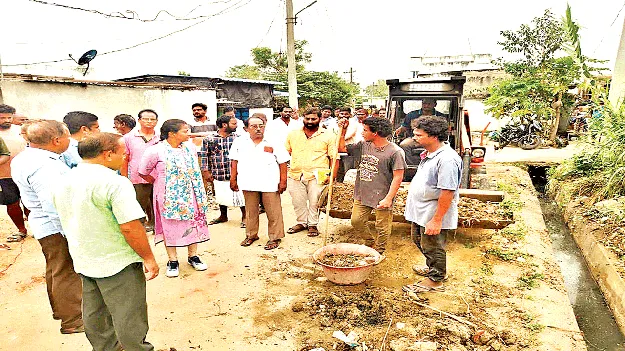 సిరిమానోత్సవానికి పక్కాగా పురసేవలు’