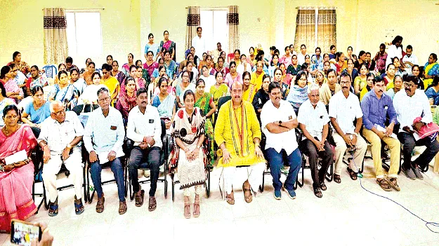 ఇళ్లు రానివారికి న్యాయం చేస్తా 