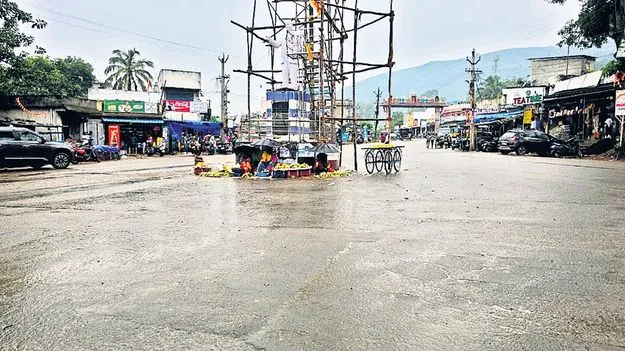 భారీ వర్షం