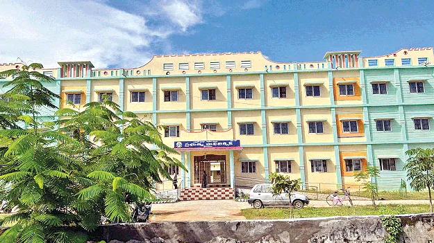 పాలిటెక్నిక్‌తో భవితకు భరోసా 