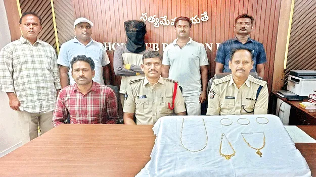 అంతర్రాష్ట్ర దోపిడీ దొంగ అరెస్టు 