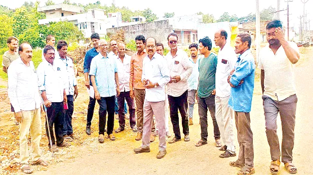  రోడ్డు విస్తరణ పనులు పూర్తి చేస్తాం 