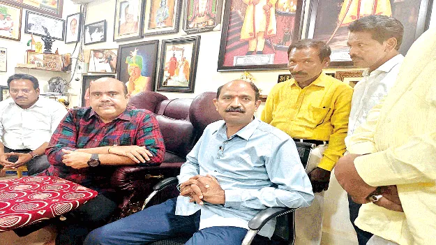 అధికారం కోసం జగన్‌ కలలు