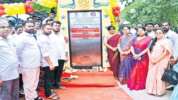చెత్త ప్రొసెసింగ్‌ యూనిట్‌ ప్రారంభం