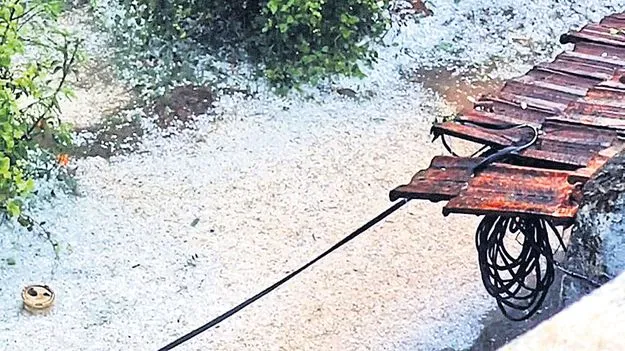 మన్యంలో భారీ వర్షం 